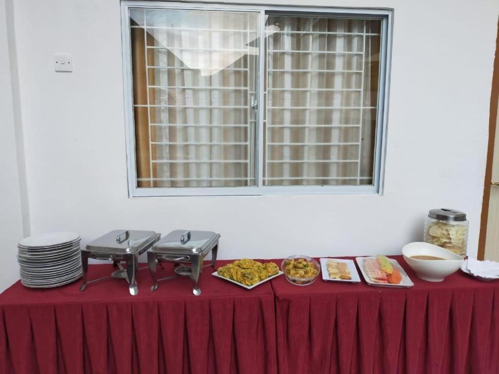 Salma Hotel Bukittinggi Extérieur photo